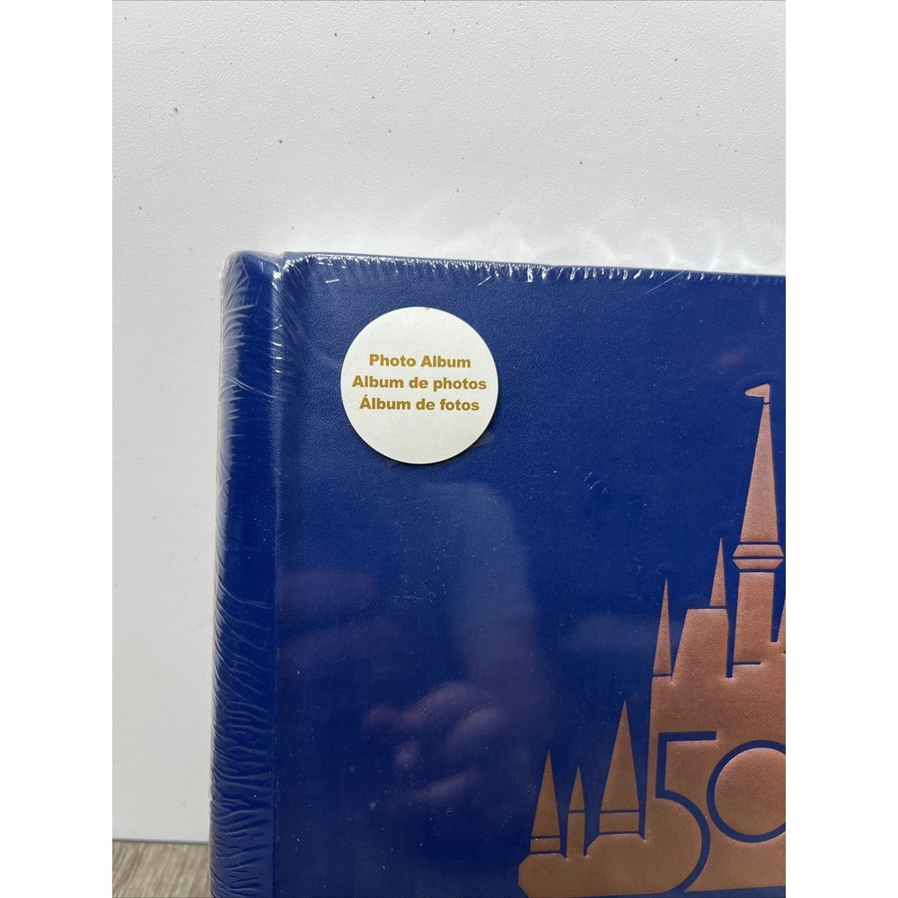 Walt Disney World Parks 50th Anniversary Castle Photo Album New Sealed w/pen - Picture 2 of 8